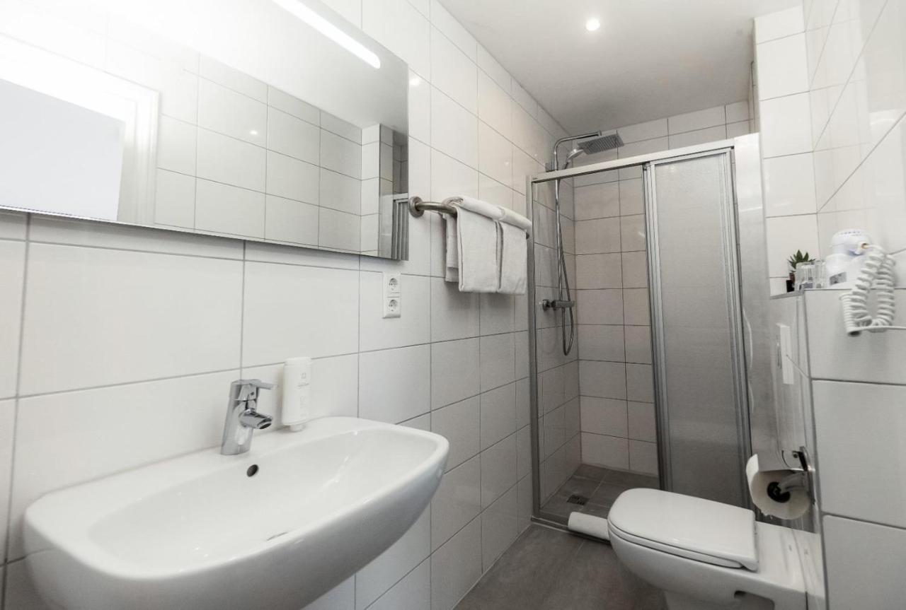 Hotel & Restaurant Tanne Fischingen エクステリア 写真