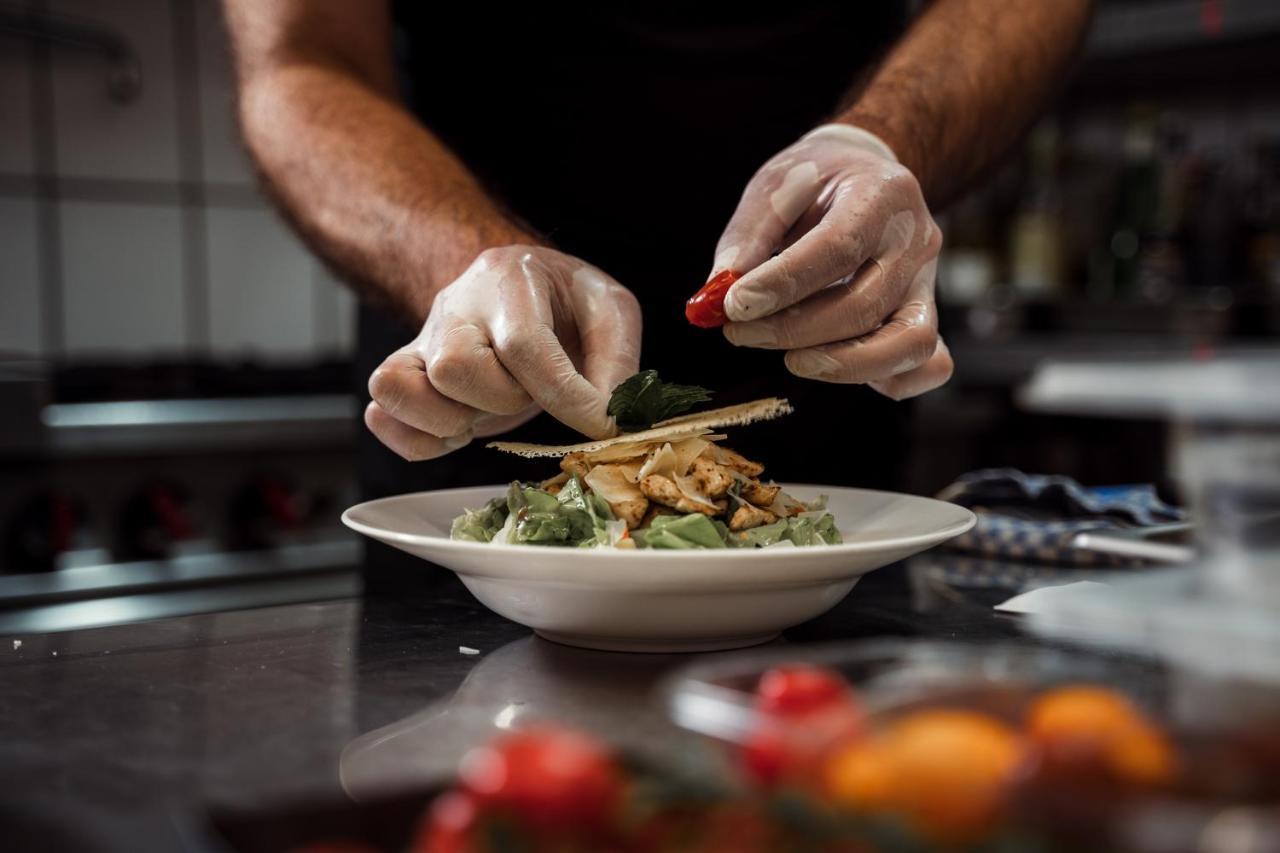 Hotel & Restaurant Tanne Fischingen エクステリア 写真