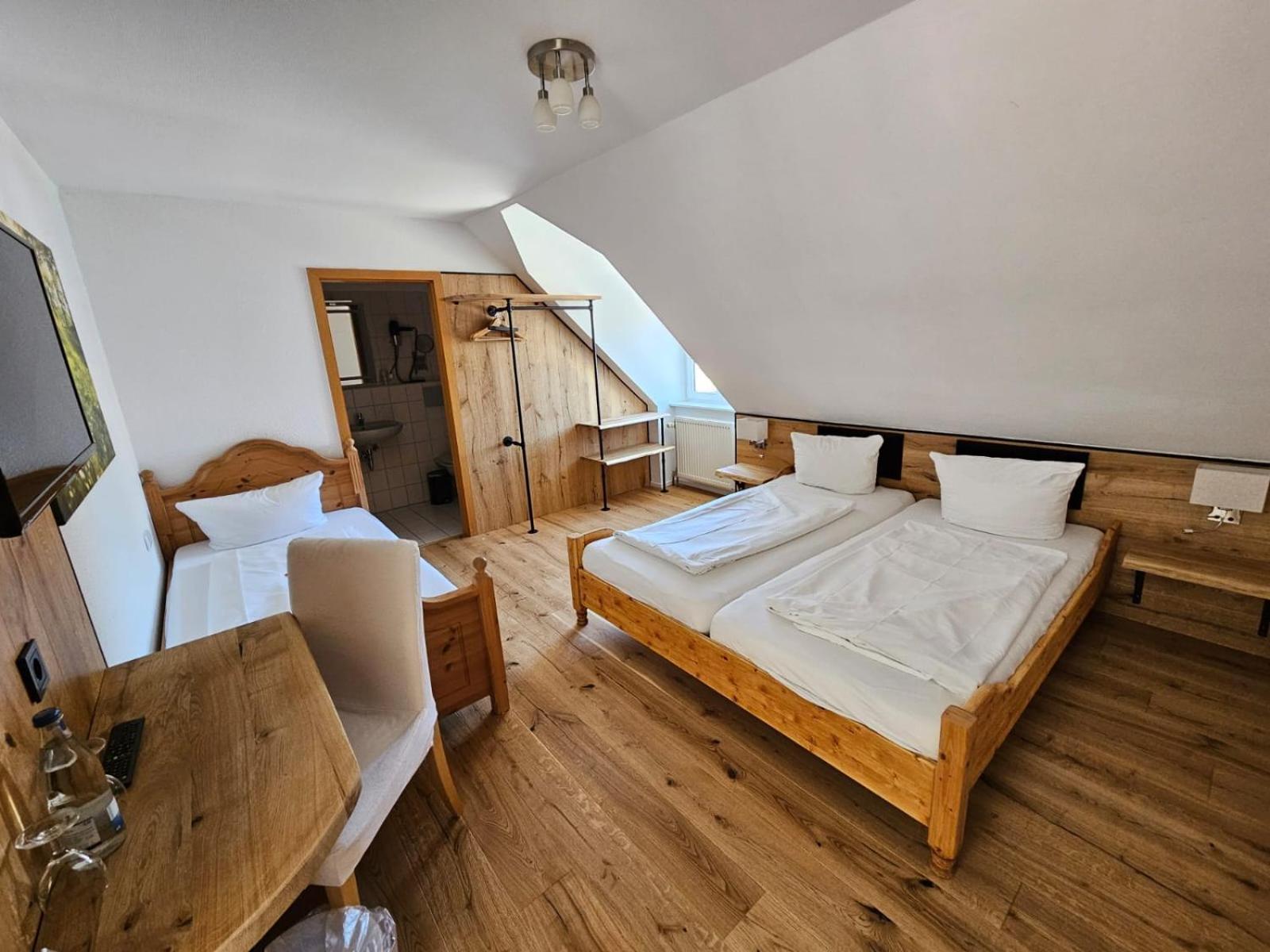 Hotel & Restaurant Tanne Fischingen エクステリア 写真
